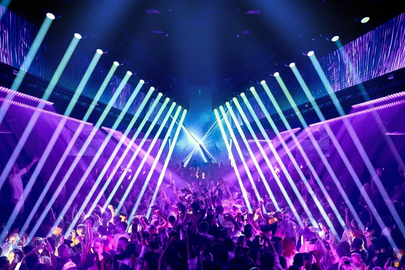 Hï Ibiza — Metamorfosi