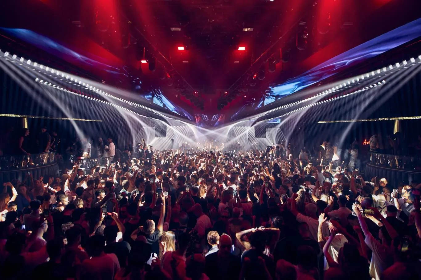 Hï Ibiza — Metamorfosi